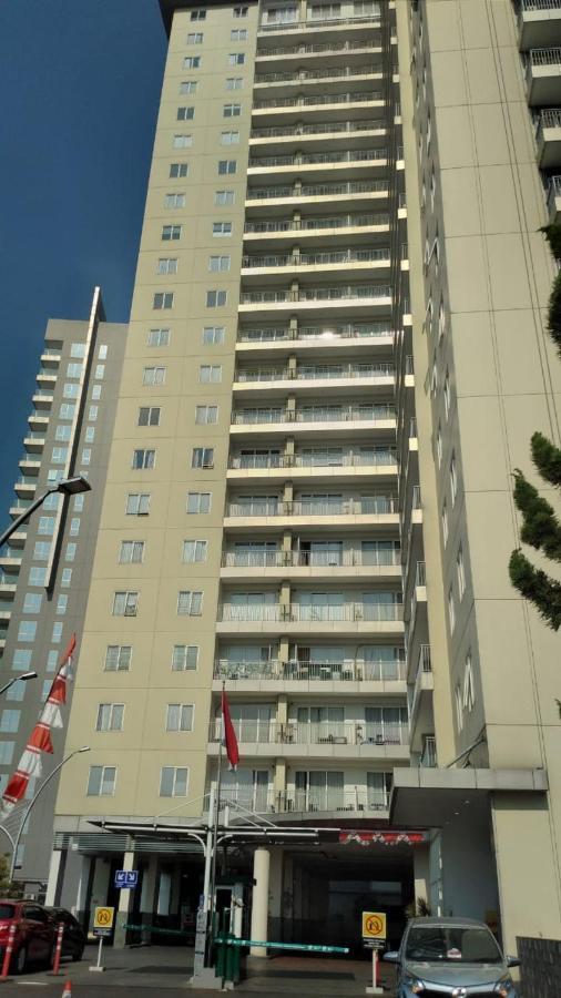 Galeri Ciumbuleuit Apartment 3 By Gezonder Бандунг Екстериор снимка